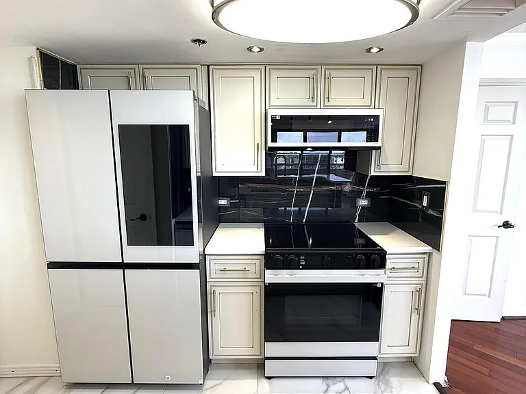 3525 Sage Rd #716 — Photo 8