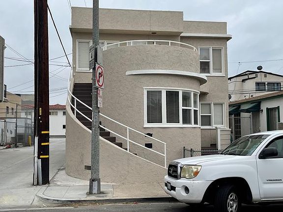 2nd image of 184 Pomona Ave