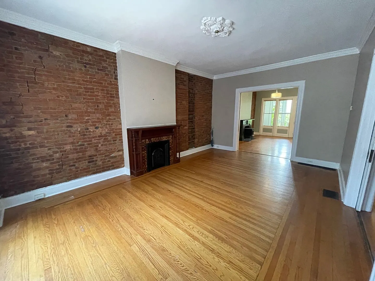 80 Chestnut Street — Photo 2