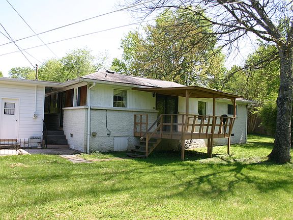 5th image of 303 Brannon Dr