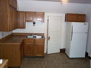 2nd image of 219 Rome Ave