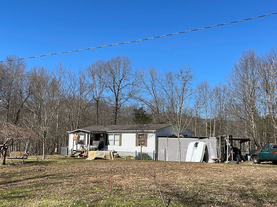 2nd image of 1420 Farmer Rd