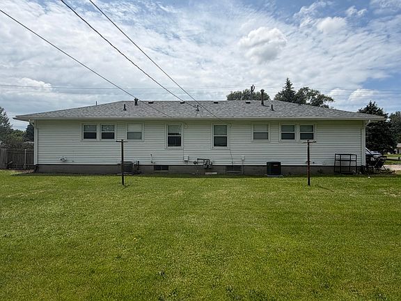 5th image of 3523/3525 Tripp St