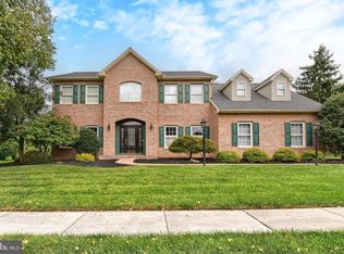 4980 Westchester Dr, Harrisburg, PA 17112