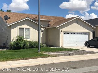 900 Julia Ln, Fernley, NV 89408