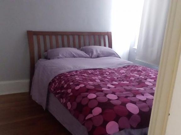4th image of 1615 Commonwealth Ave APT 23G