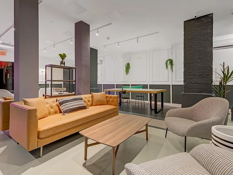 186 N 6th St #207 — Photo 23