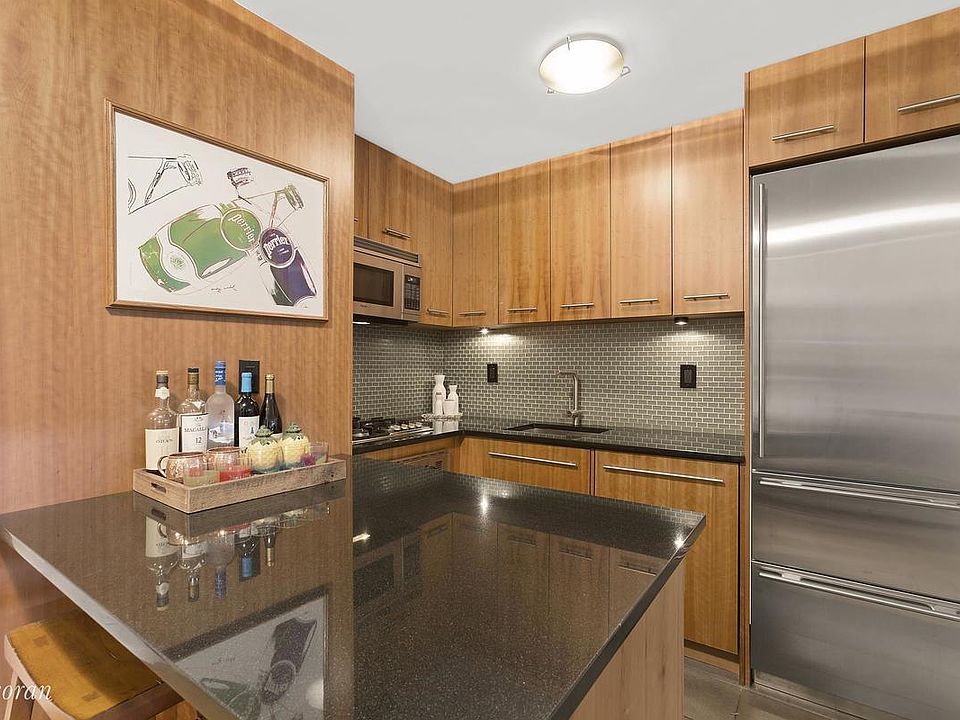 1st image of 16 W 16th St APT 6BN