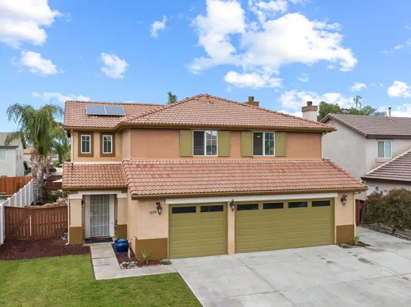 1609 Whiterock Ln, Hemet, CA 92545