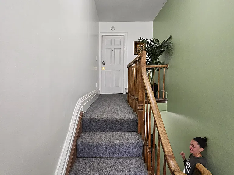 15 Ten Broeck St #2 — Photo 9