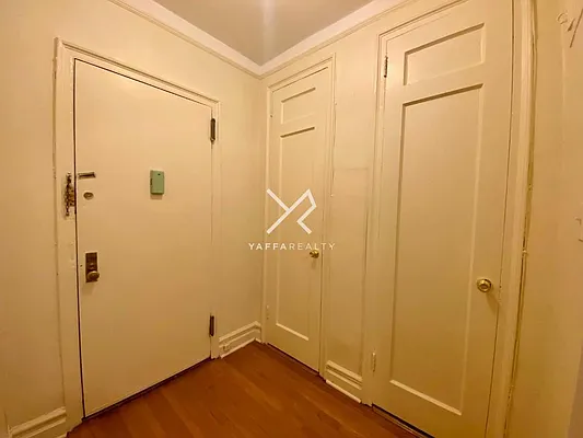 Rented by Yaffa Realty LLC | media 5