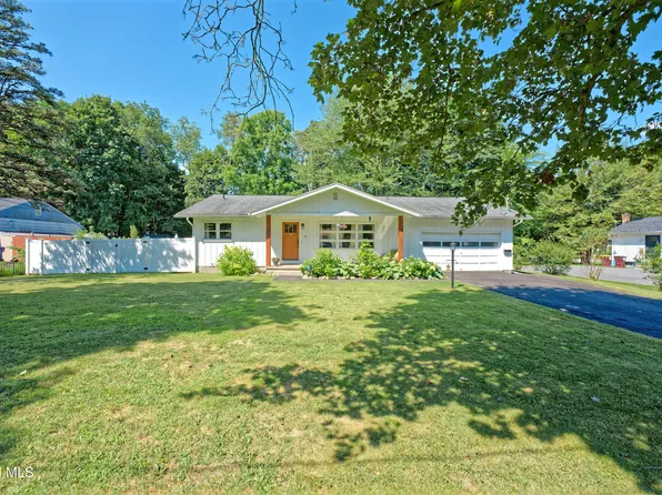 16 Hyde Boulevard, Ballston Spa, NY 12020