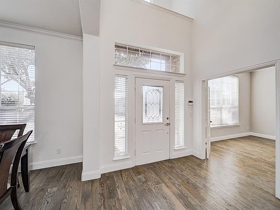 5th image of 4309 Sea View Dr