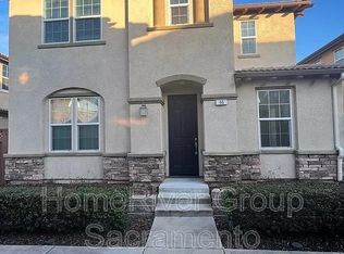 58 Sluice Way, Folsom, CA 95630