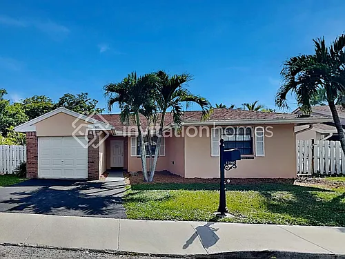13960 Beechwood Ct Photo 1