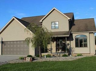 106 Violet St, Bryan, OH 43506