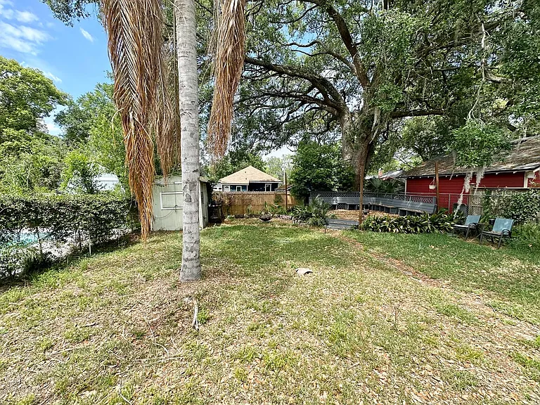 3867 Herschel St — Photo 16