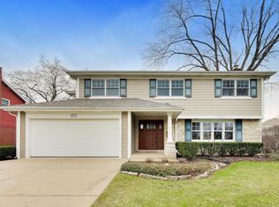1317 W Grove St, Arlington Heights, IL 60005