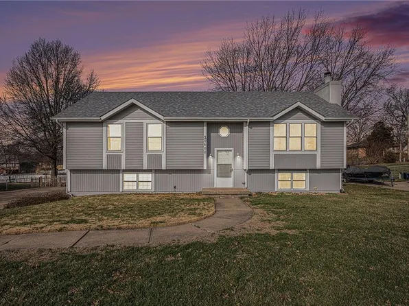 10600 N Oak Trfy, Kansas City, MO 64155
