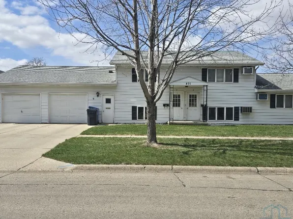 401 3rd Ave SW APT 4, Le Mars, IA 51031