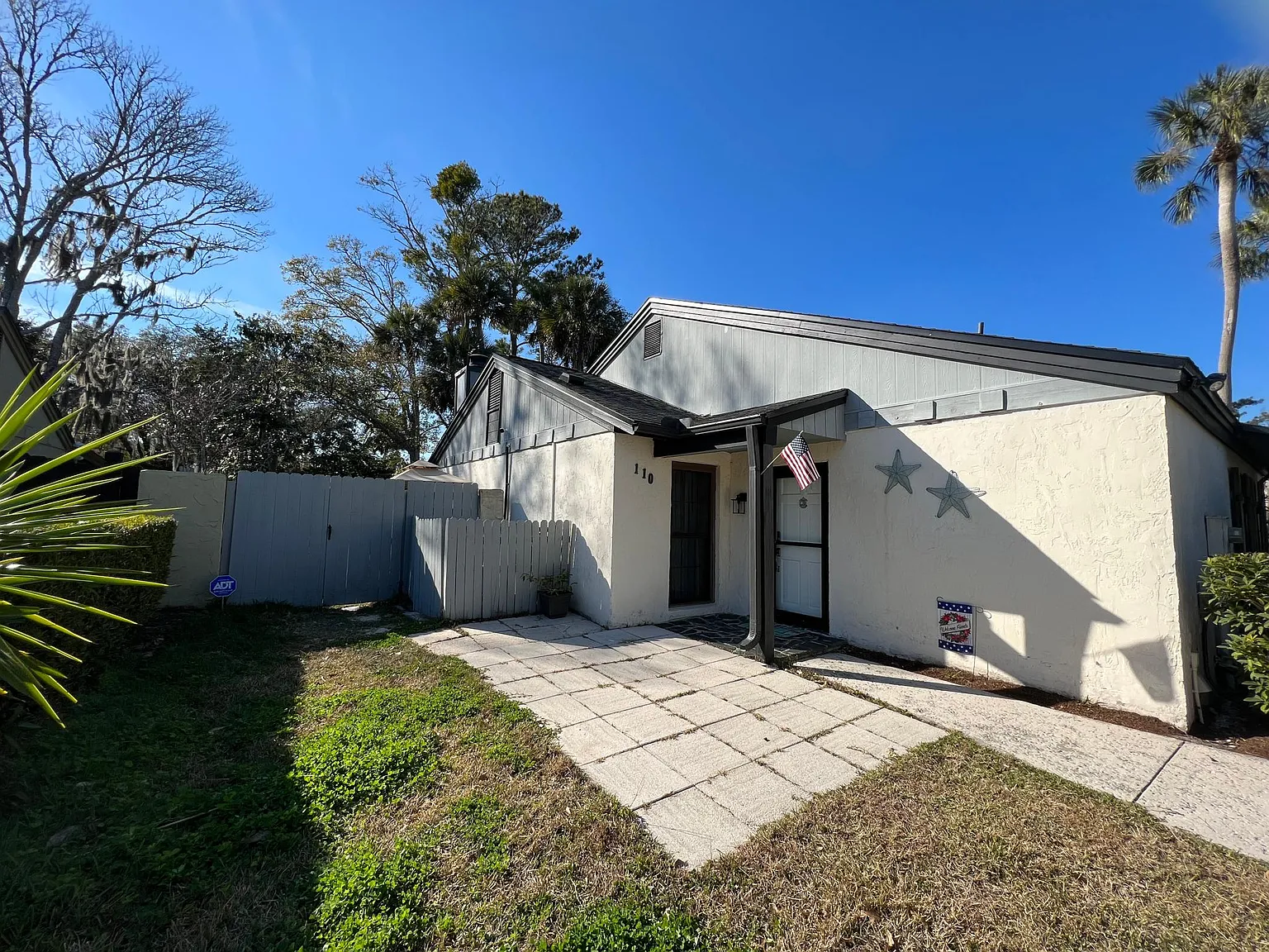 3 bed, 1319 sqft, $9,000 — Photo 4