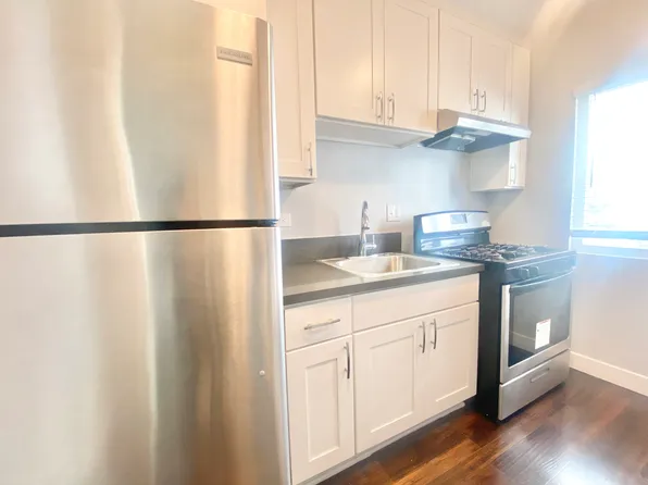 5555 Carlton Way Property, 5555 Carlton Way #17, Los Angeles, CA 90028