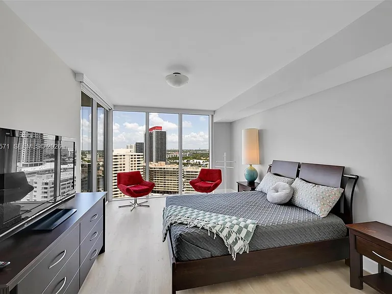 1850 S Ocean Dr #1907 — Photo 17