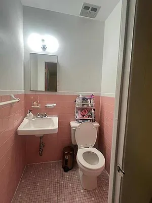 Rented by Voro, LLC | media 13