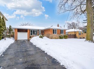 71 Hillcroft Dr, Toronto, ON M9B 4X6