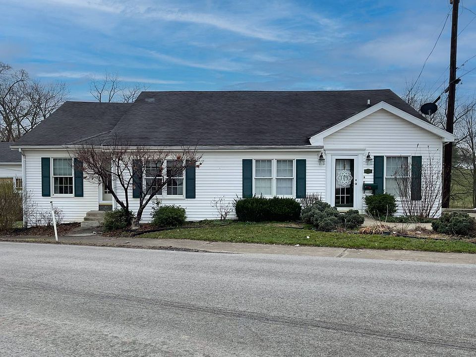 1st image of 402 Foxspring Ave