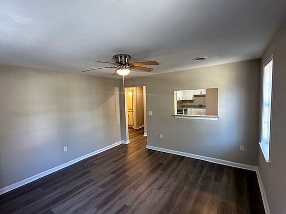 3rd image of 117 W Seaview Ave