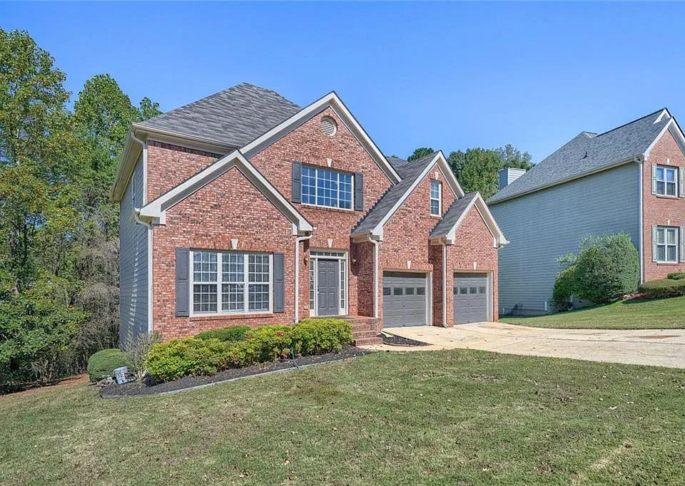 2979 Savannah Walk Ln
