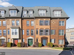 1415 Trafalgar Ln, Frederick, MD 21701