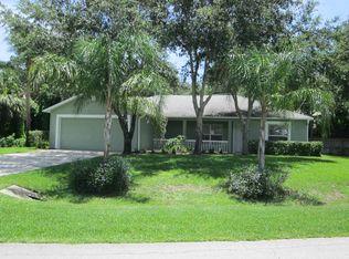 718 Wimbrow Dr, Sebastian, FL 32958