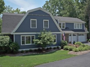 11 Ridge Rd, Chatham, NJ 07928