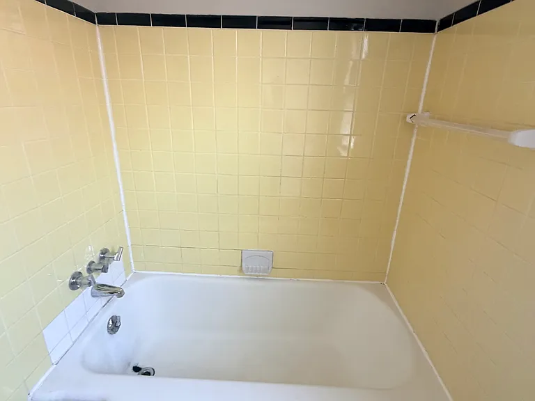 2307 Noble Rd #2 — Photo 16