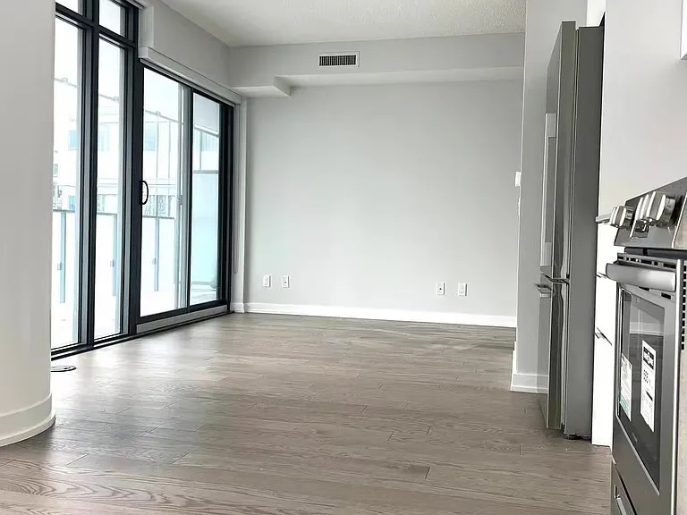 25 Richmond St E #1117 — Photo 5