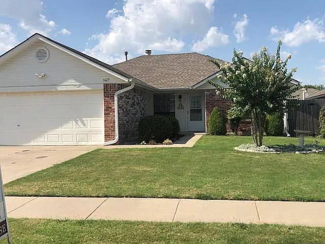 6029 SE 84th Pl — Photo 1