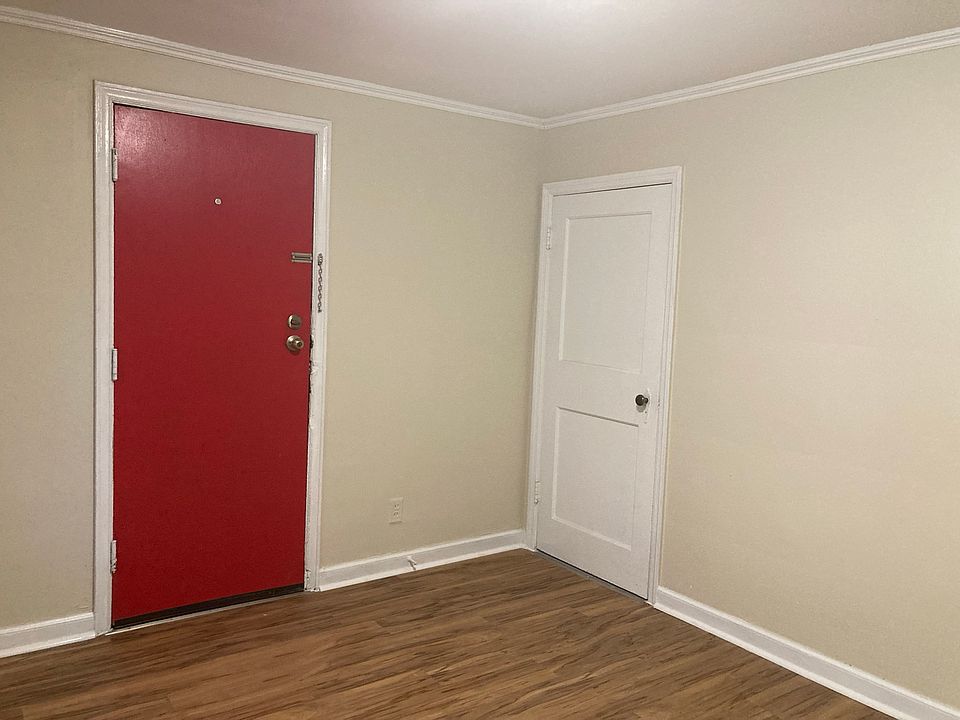 1st image of 602 E Town St #13
