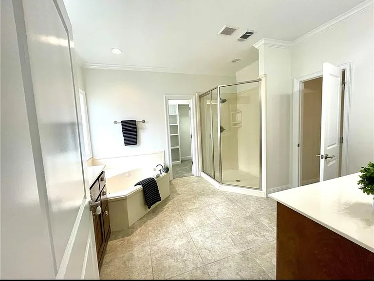 10340 Gayfer Avenue Ext — Photo 12