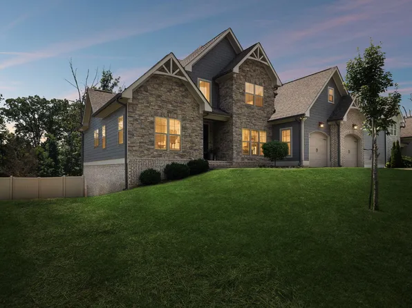 8420 Quarles Ln, Hixson, TN 37343