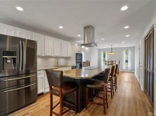 3188 Southfield Dr, Dayton, OH 45434