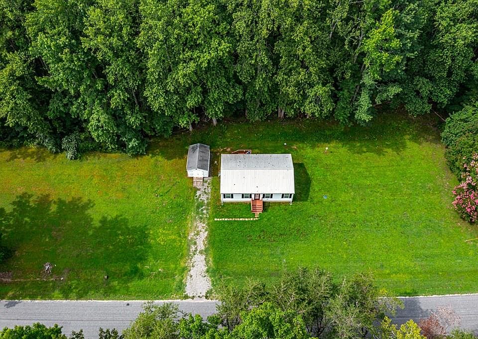 1st image of 294 Riverview Dr
