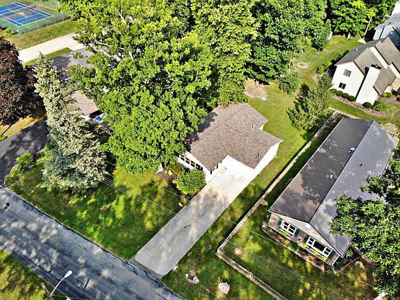 3rd image of 10482 Seminole Shore Dr