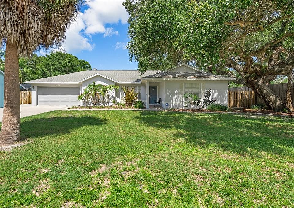 1st image of 3095 Woodpine Cir