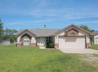 1400 Katy Ln, Haysville, KS 67060