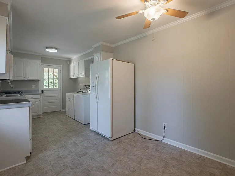 3140 Georgia St — Photo 16