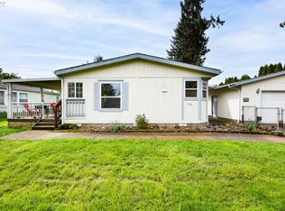 1151 T St, Springfield, OR 97477