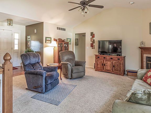 4th image of 112 Kousa Ct