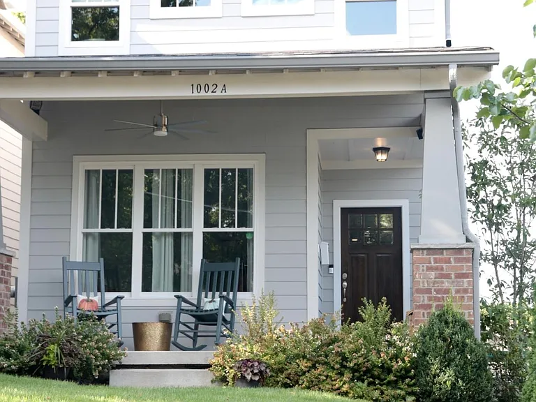1002A Caldwell Ave — Photo 3